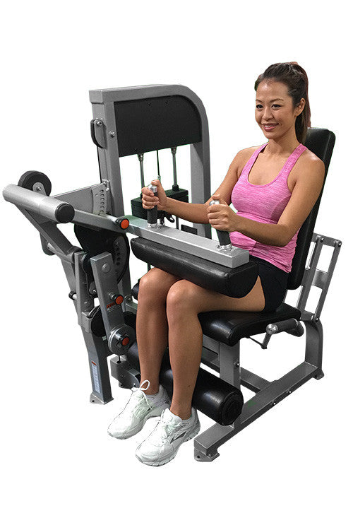 Muscle D Fitness Leg Extension/Seated Leg Curl Combo Machine